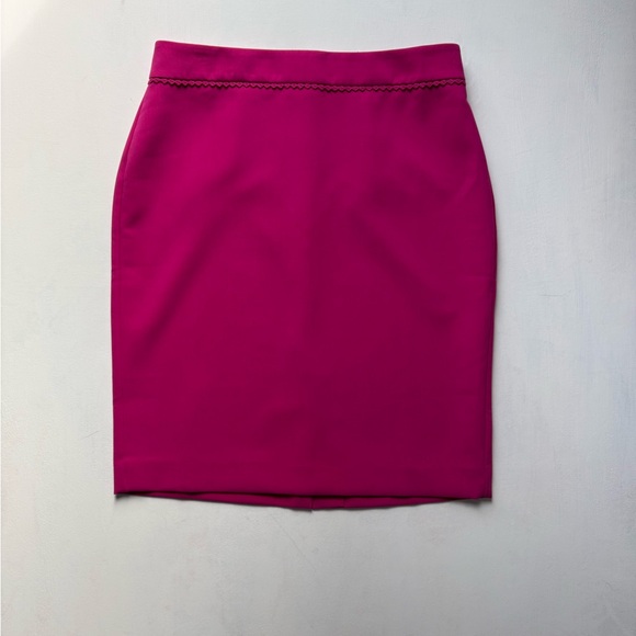 NWT Ann Taylor Pink Zigzag Trim Midi Pencil Skirt Size 6 - Picture 14 of 16